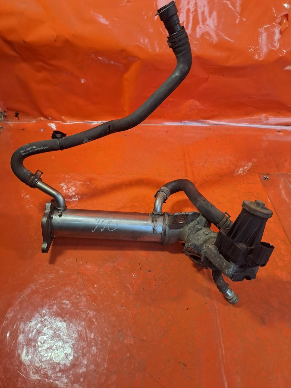 ebay-src:https://i.ebayimg.com/00/s/mtywmfgxmjaw/z/fpoaaeswiarplykf/$_57.jpg
