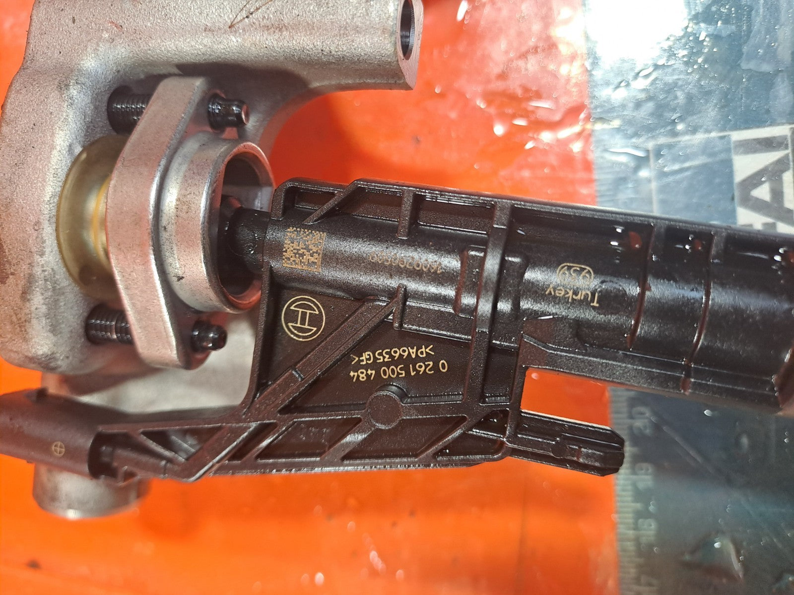 ✅2016 BMW 2 SERIES M240I F22 FUEL INJECTION RAIL 7643082 + WARRANTY A318 - Image 7