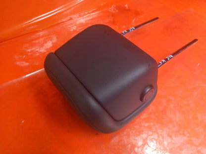 2025 Land Rover Defender L663 Front Right Seat Headrest Warranty A396 - Image 8