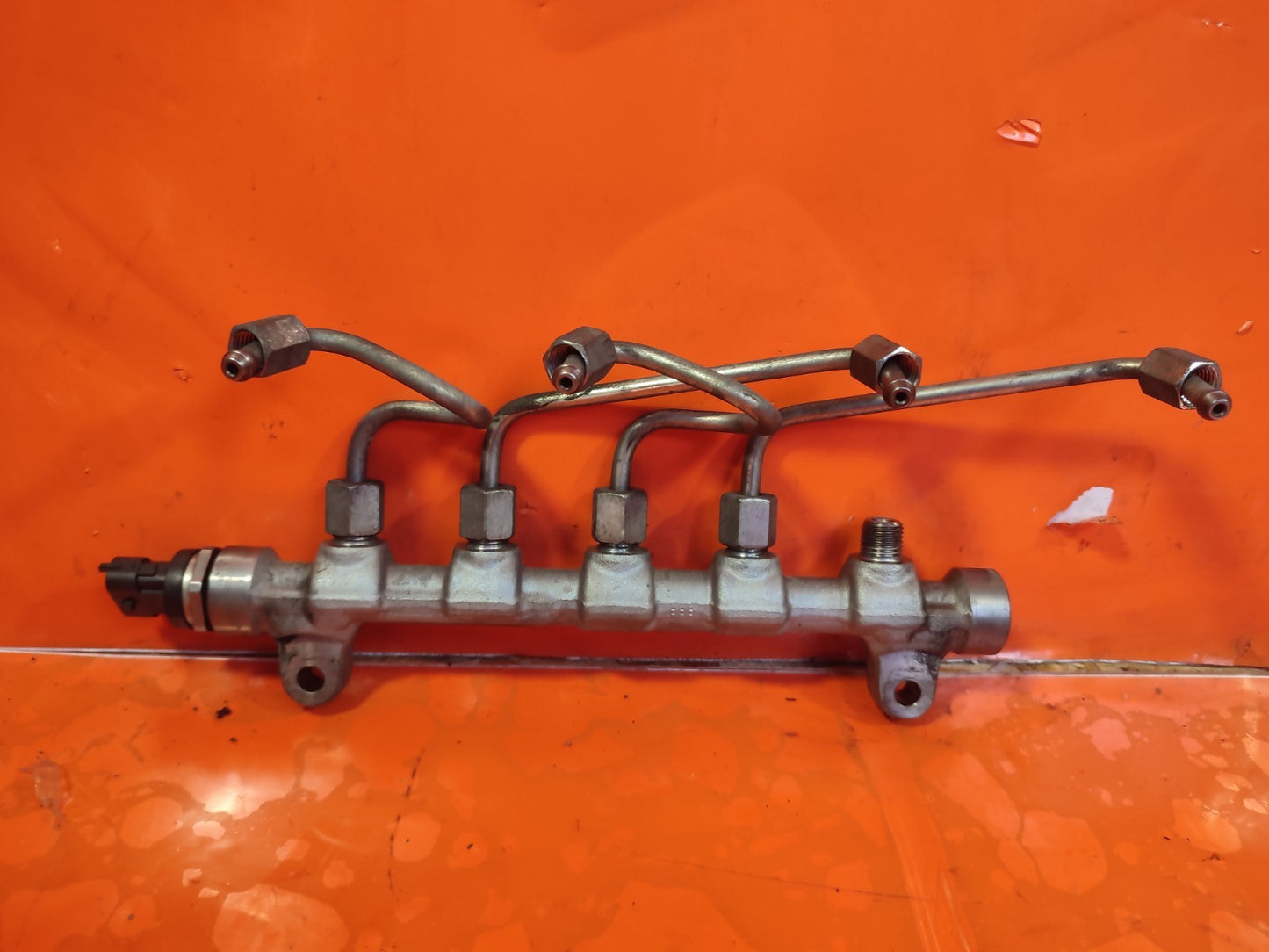 ebay-src:https://i.ebayimg.com/00/s/mtiwmfgxnjaw/z/yvaaaeswwevowbhb/$_57.jpg