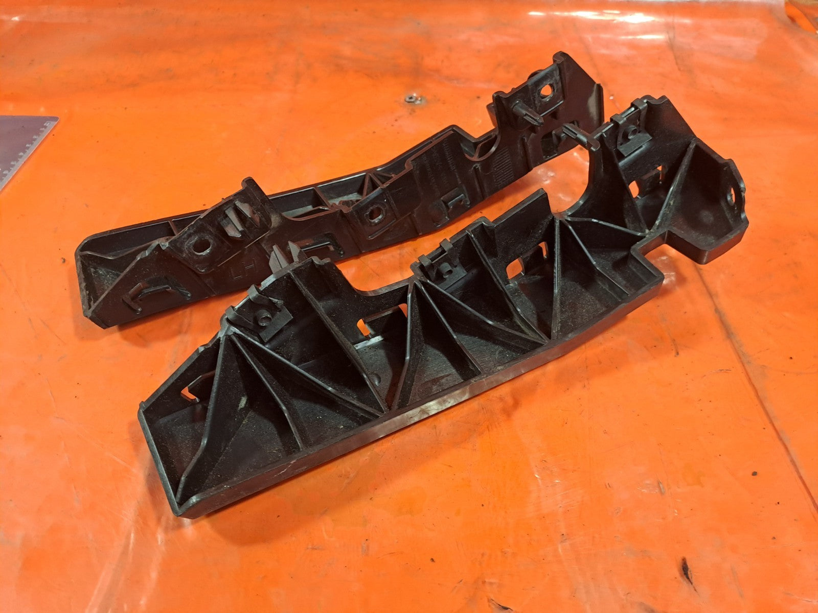 ✅2024 Ford Transit Courier Front Bumper Left & Right Bracket Pair R2X6-17D959-A - Image 6