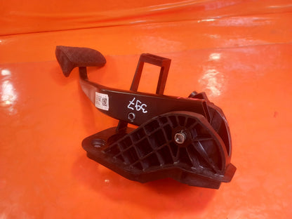 2025 Mercedes GLE W167 AMG Brake Pedal A1672902000 Warranty A397 - Image 4