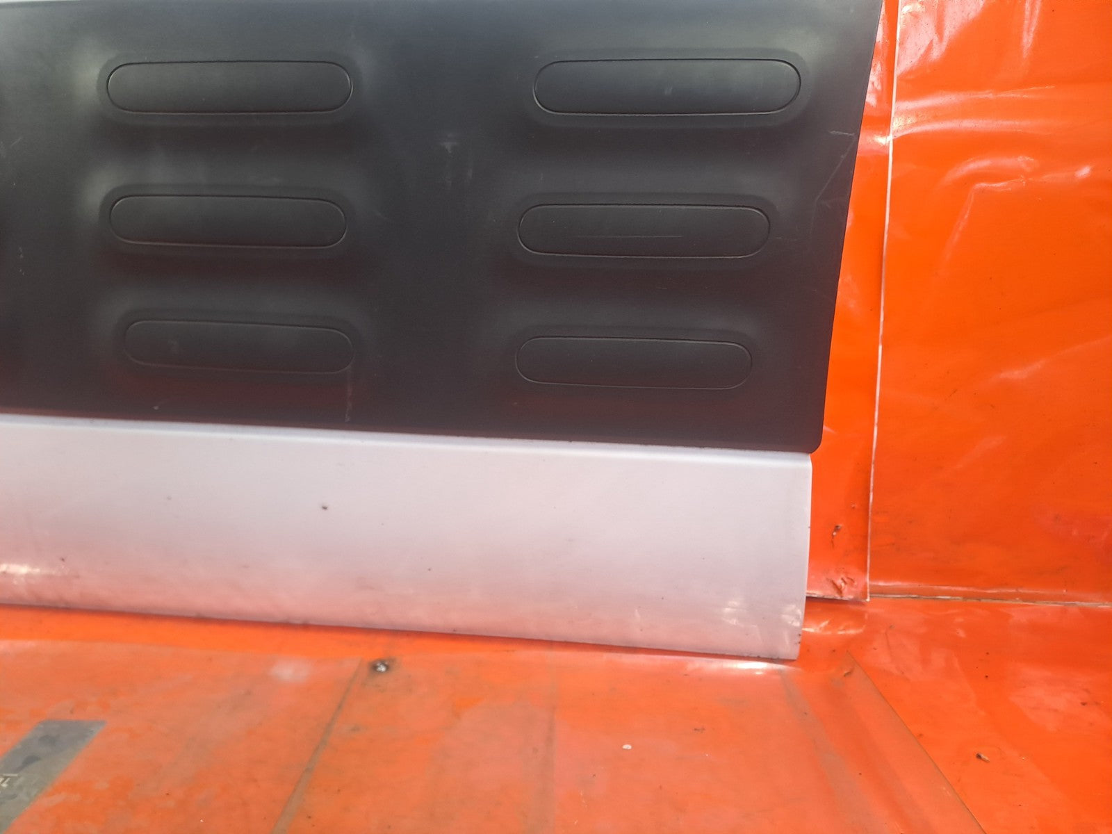 ebay-src:https://i.ebayimg.com/00/s/mtiwmfgxnjaw/z/crcaaesw4qfpr91-/$_57.jpg