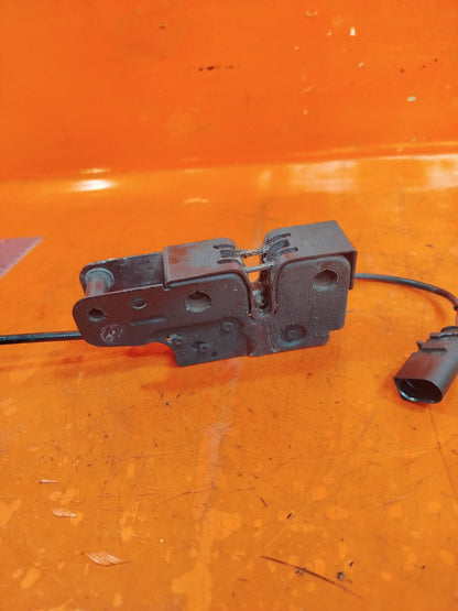 ✅2009 AUDI Q7 S LINE 3.0TDI BONNET HOOD LOCK MECHANISM 4L0823509 + WARRANTY A245 - Image 8