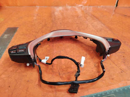 ebay-src:https://i.ebayimg.com/00/s/mtiwmfgxnjaw/z/md4aaoswkepouhdy/$_57.jpg