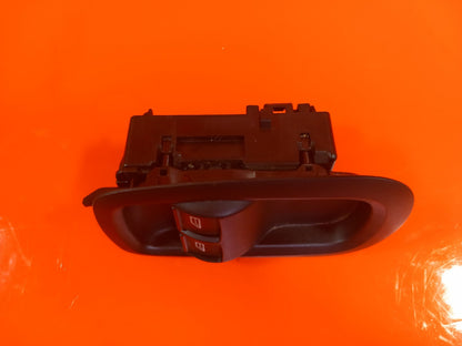 Ford Transit Custom 2.0 Diesel 2021 Front Right Window Switch GK2T14A132DA A394 - Image 4