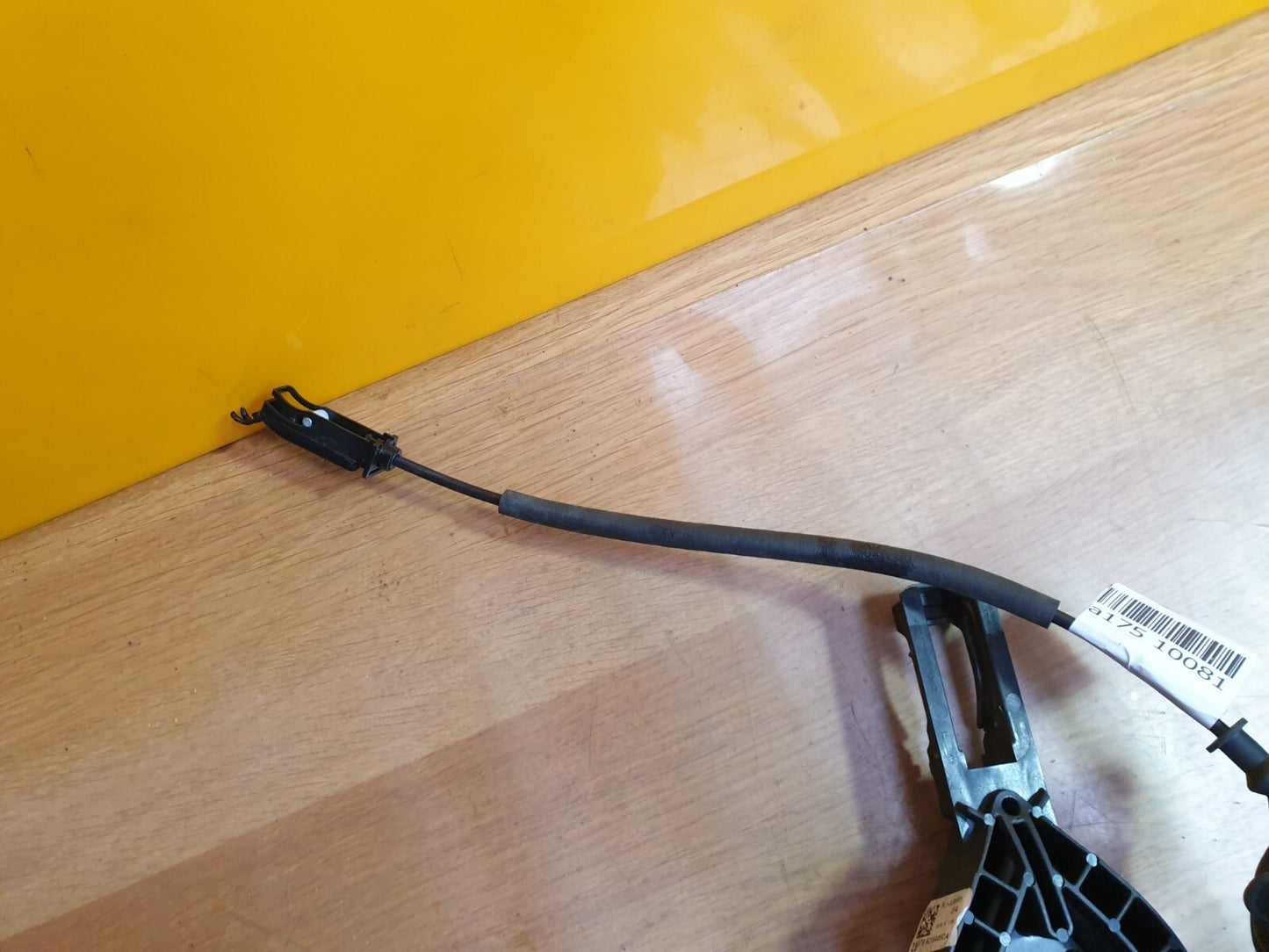 ebay-src:https://i.ebayimg.com/00/s/mtiwmfgxnjaw/z/iv8aaoswui1mnkne/$_57.jpg