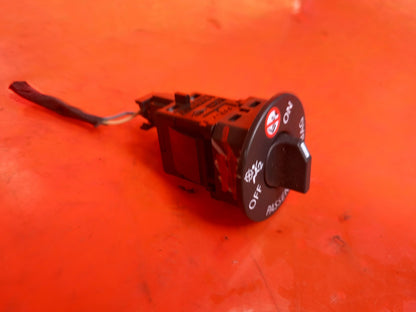 Renault Captur 1.6 Petrol 2023 Passenger ArBag On Off Control Switch 681991670R  - Image 7