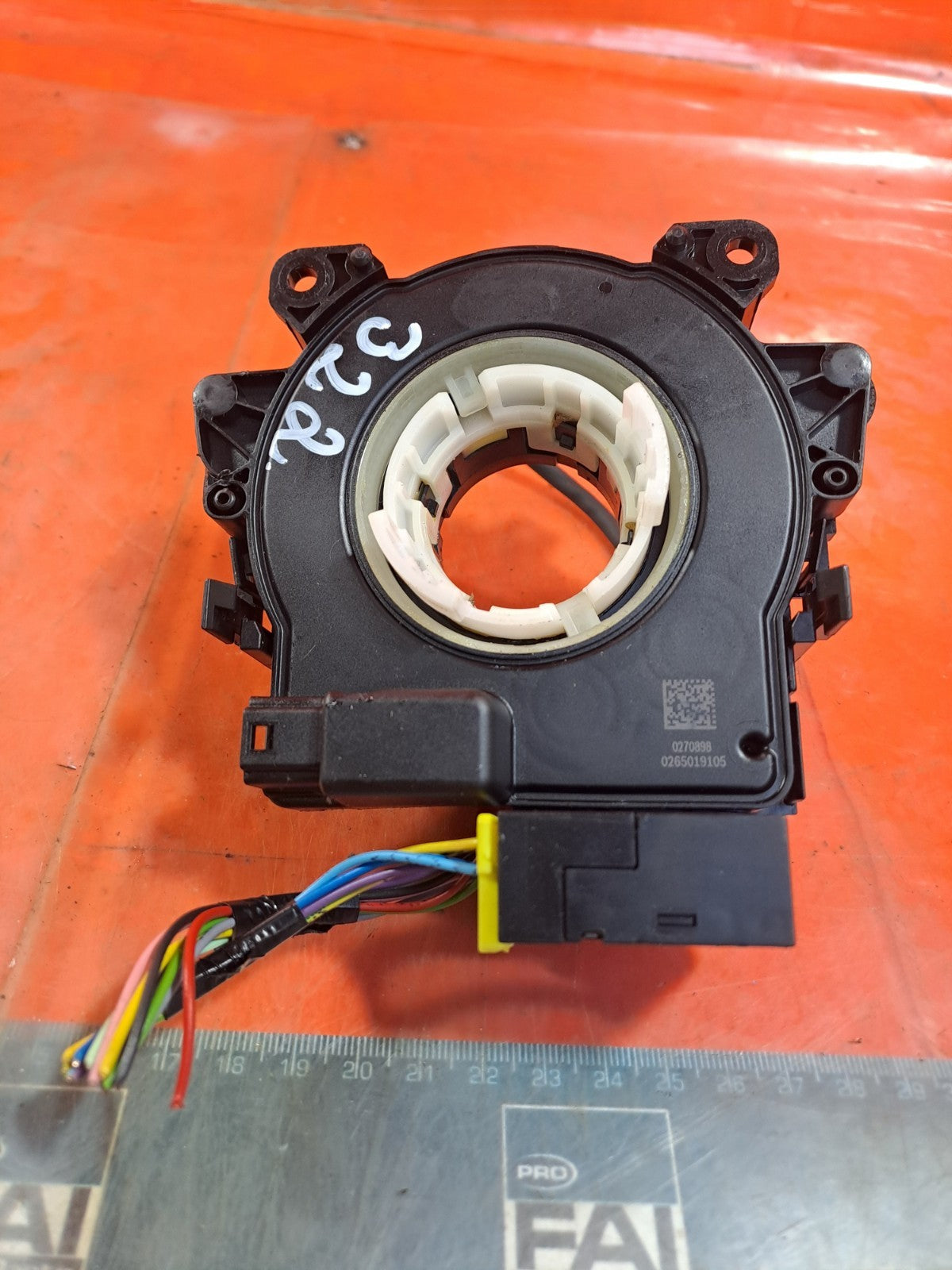 ✅NISSAN JUKE TEKNA 1.5 DIESEL 2017 STEERING WHEEL SLIP RING SQUIB 0265019105 - Image 1