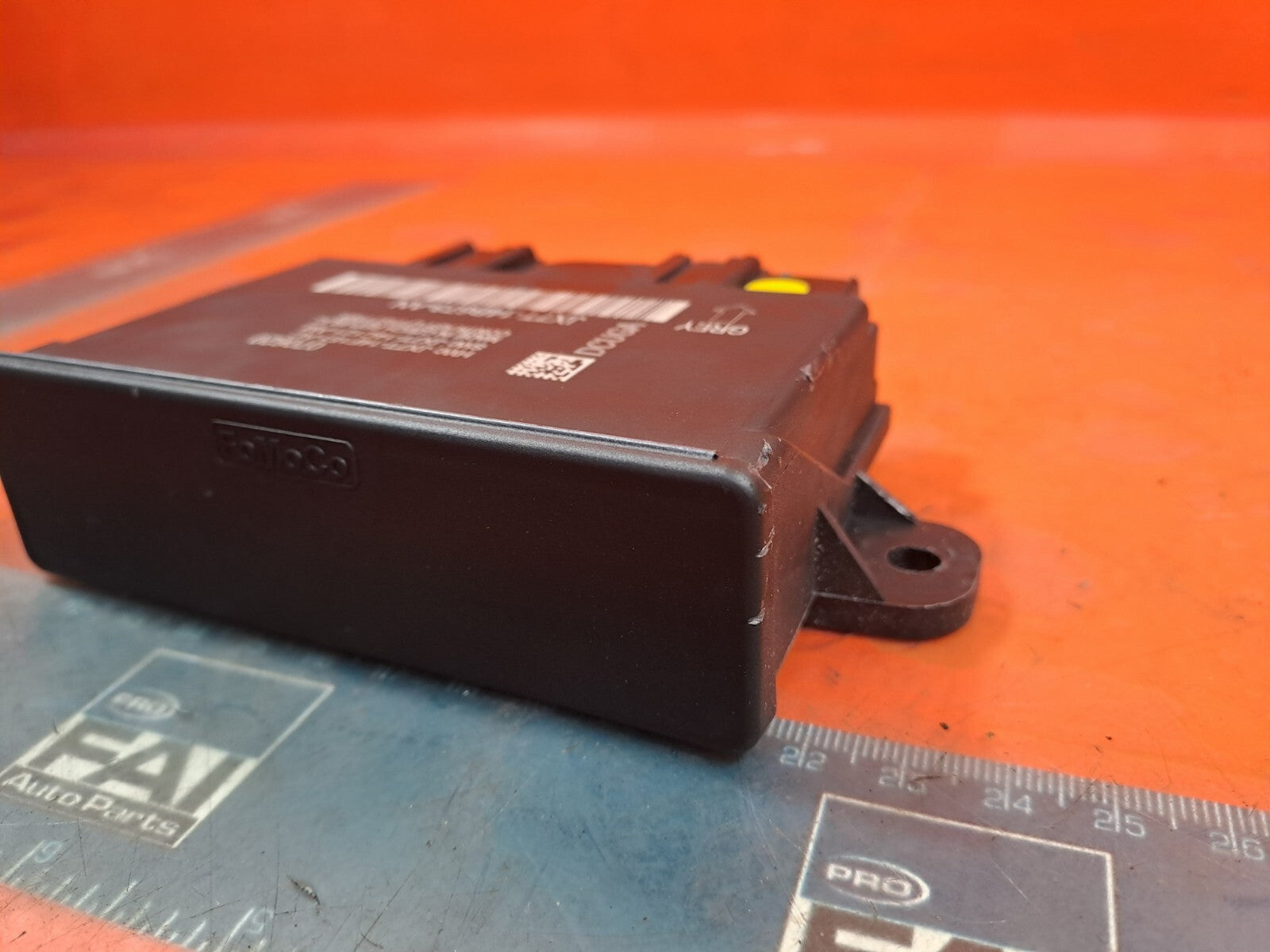 ebay-src:https://i.ebayimg.com/00/s/mtiwmfgxnjaw/z/pmuaaoswbc5nxzai/$_57.jpg