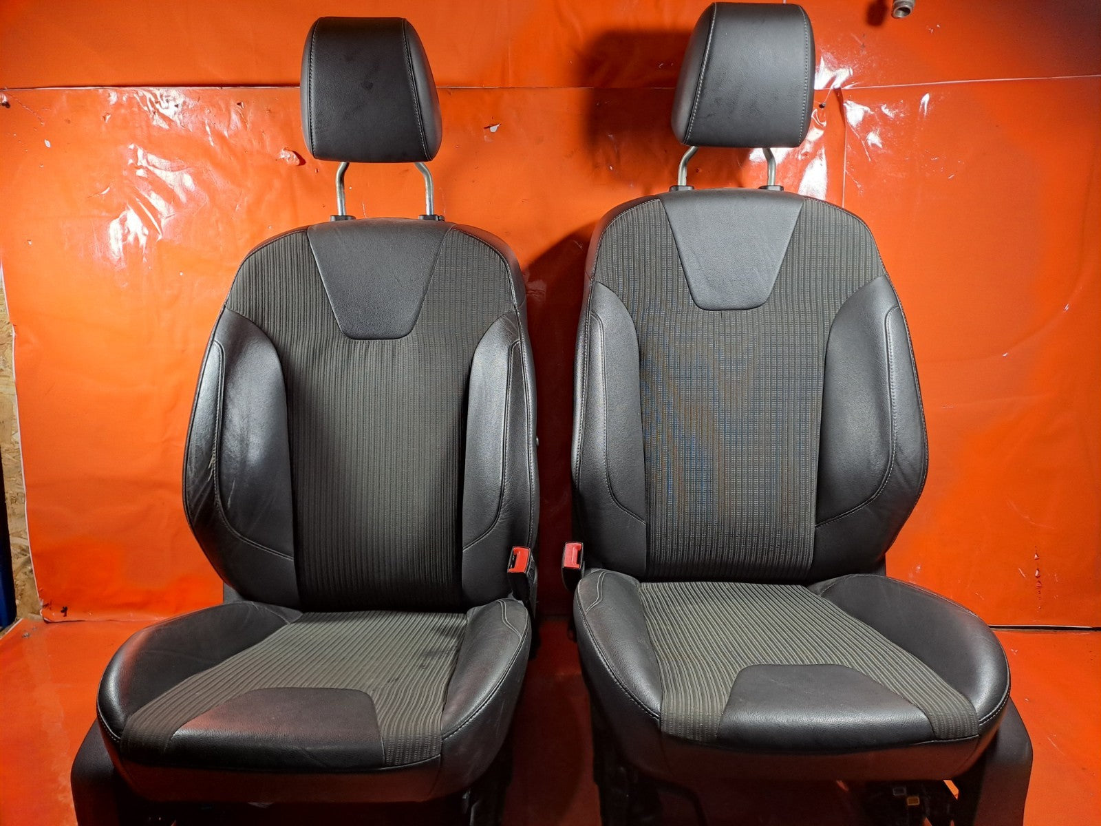 ✅2013 FORD FOCUS MK3 TITANIUM X FRONT SEATS PAIR RIGHT & LEFT + WARRANTY A313 - Image 1