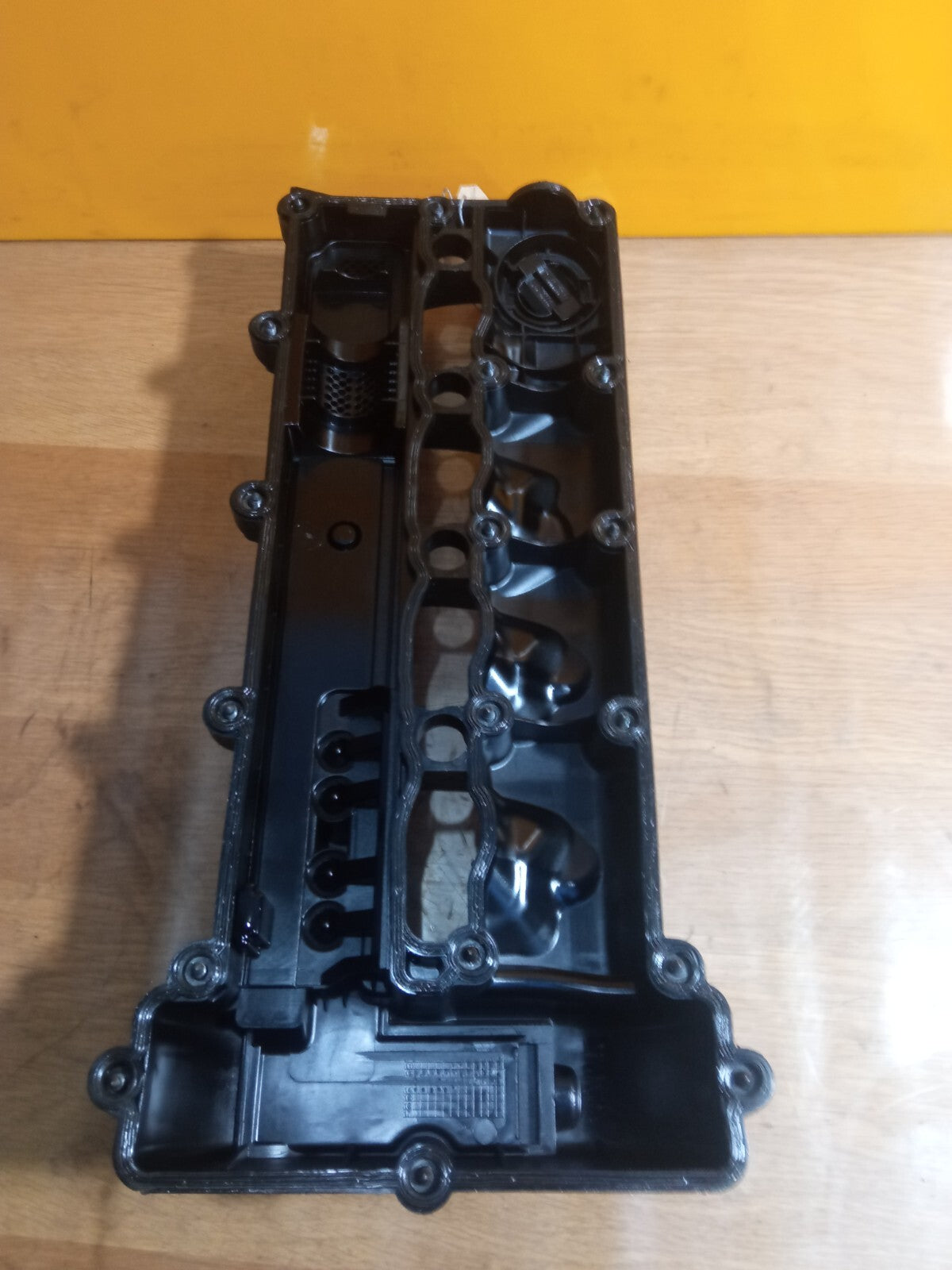 ✅MERCEDES W212 E300 2.1 DIESEL 2014 ENGINE ROCKER COVER HYBRID A6510107043 A115 - Image 9