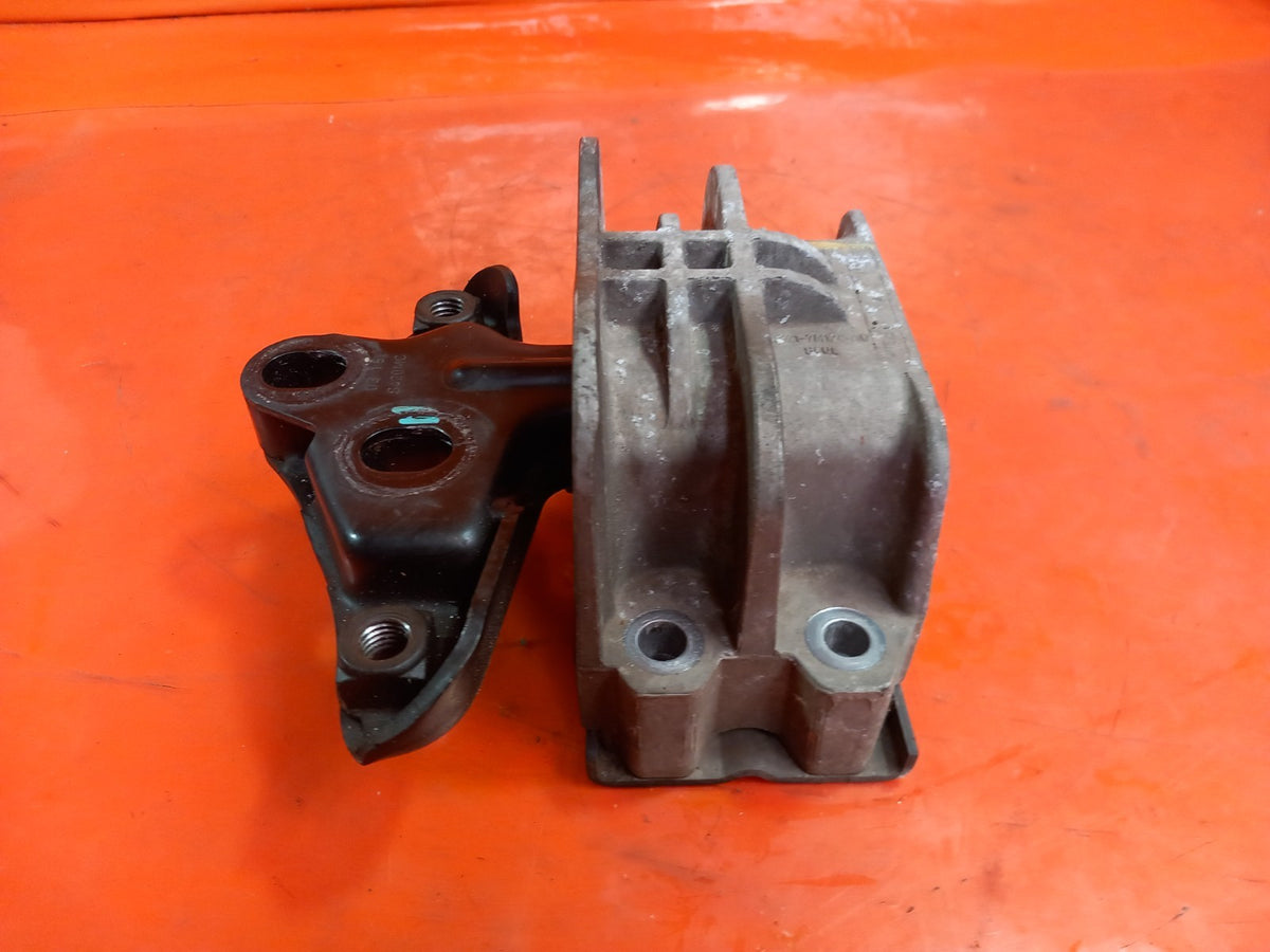 ebay-src:https://i.ebayimg.com/00/s/mtiwmfgxnjaw/z/uyoaaeswicjqhpxv/$_57.jpg