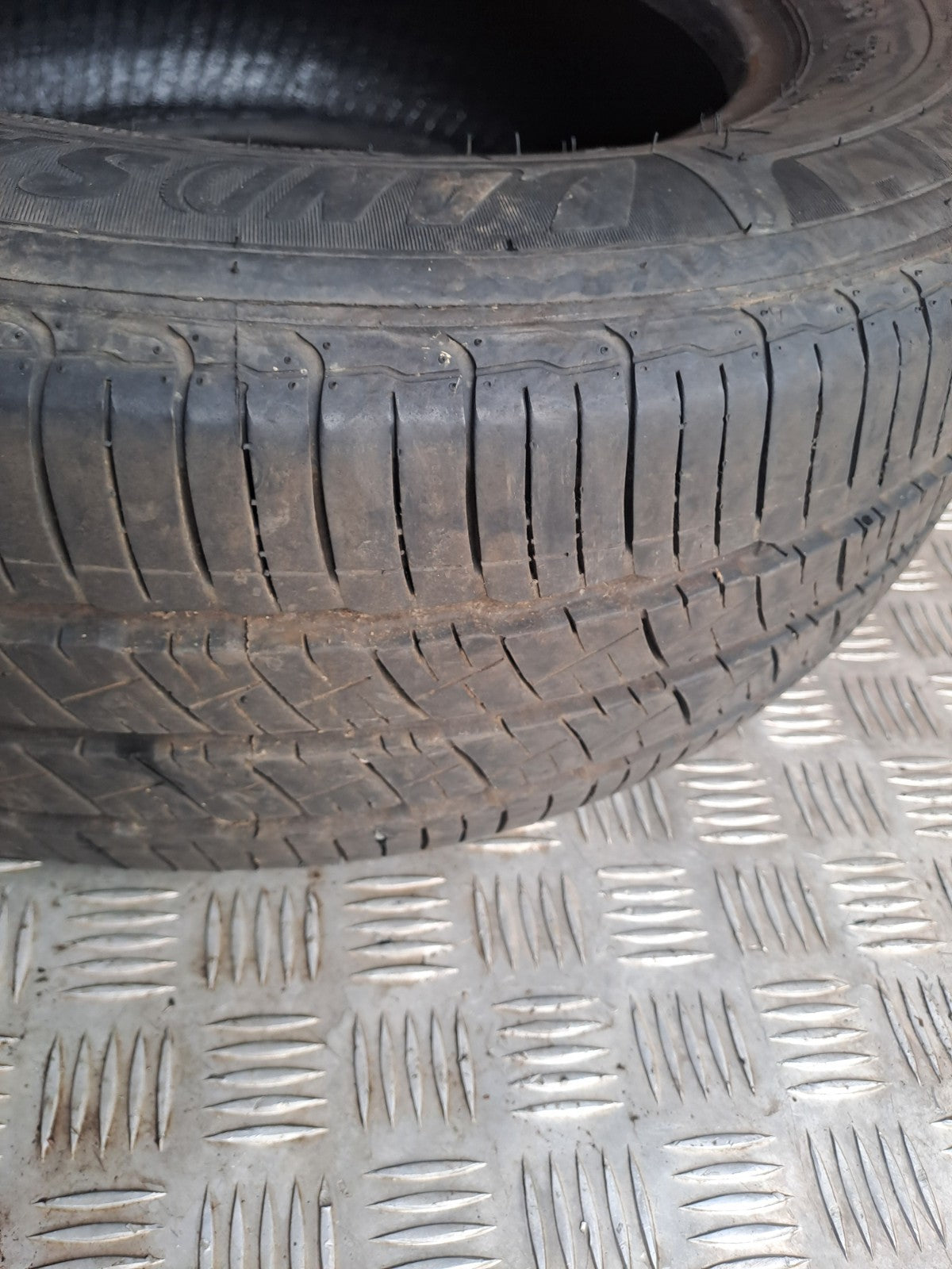 ✅LANDSAIL TYRE 225/65 R16C 6.73 mm Warranty xAA - Image 7