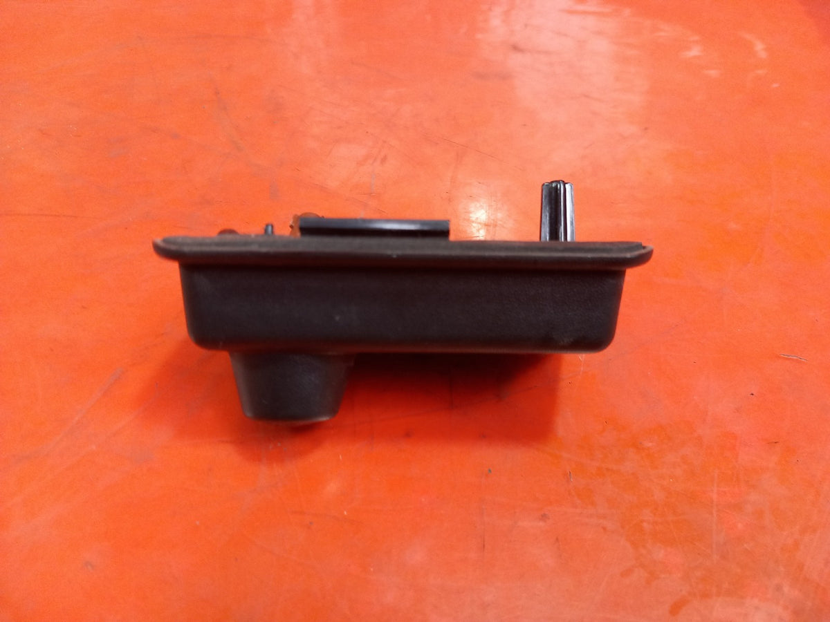ebay-src:https://i.ebayimg.com/00/s/mtiwmfgxnjaw/z/is0aaeswgwrqhpxu/$_57.jpg