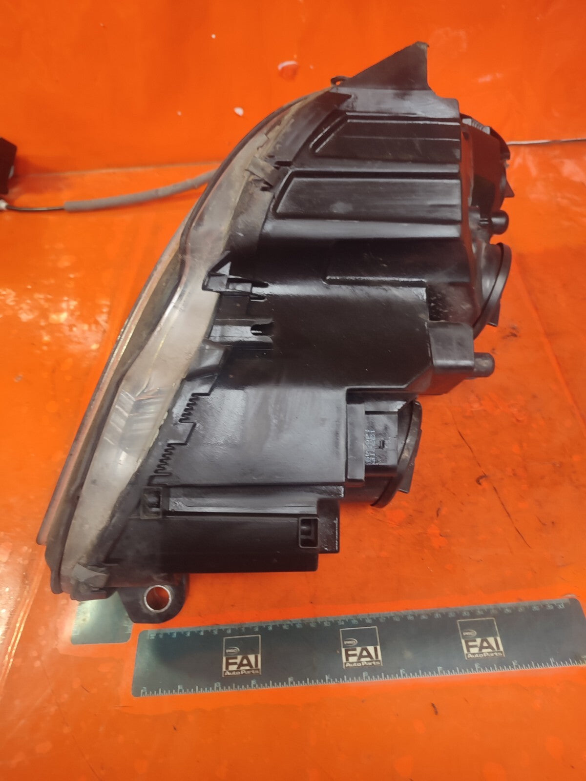 ✅2011 MERCEDES C CLASS W204 FRONT LEFT HEADLIGHT A2049065303 + WARRANTY - Image 12