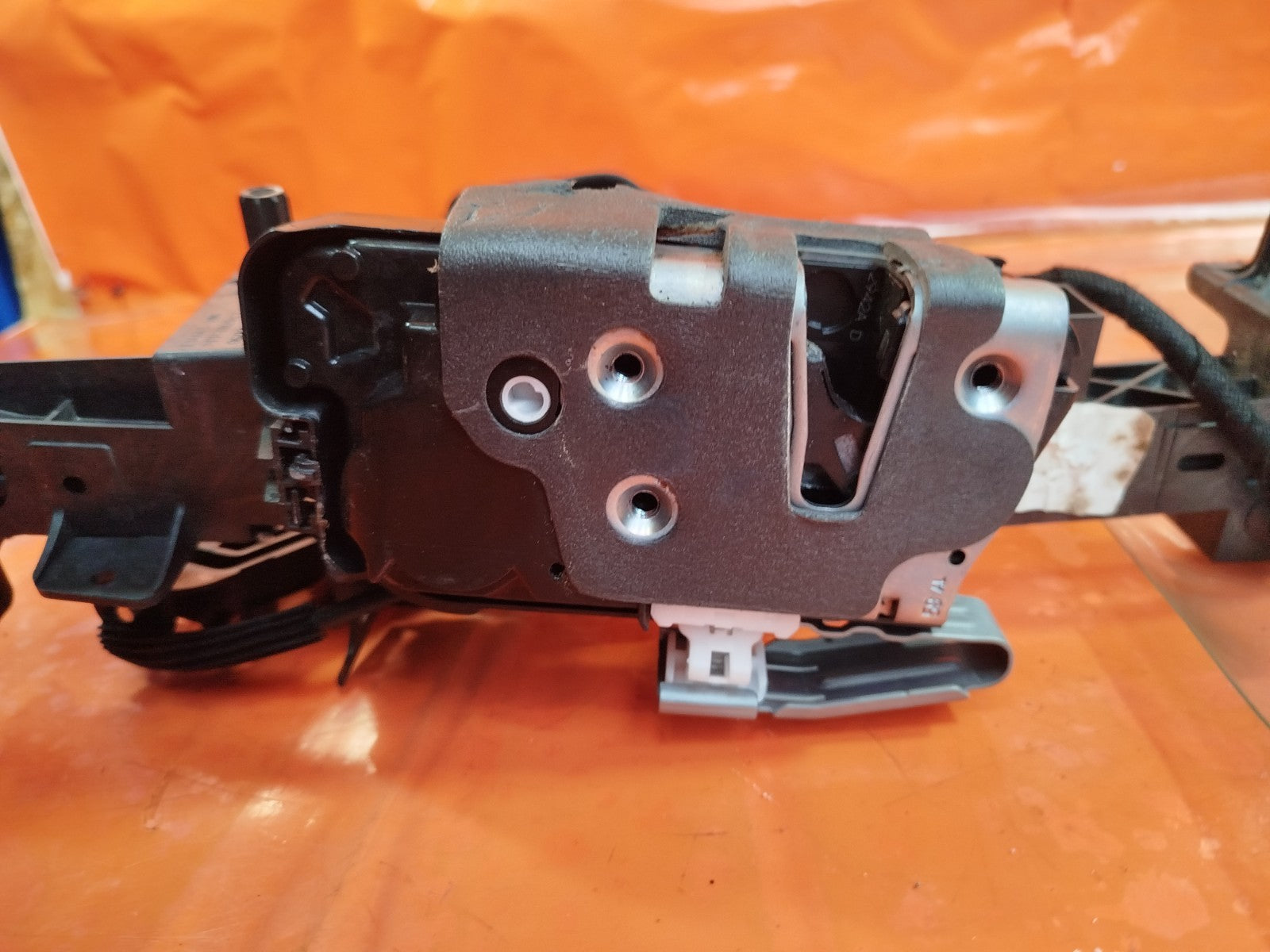 ebay-src:https://i.ebayimg.com/00/s/mtiwmfgxnjaw/z/hq8aaeswytjpd20h/$_57.jpg