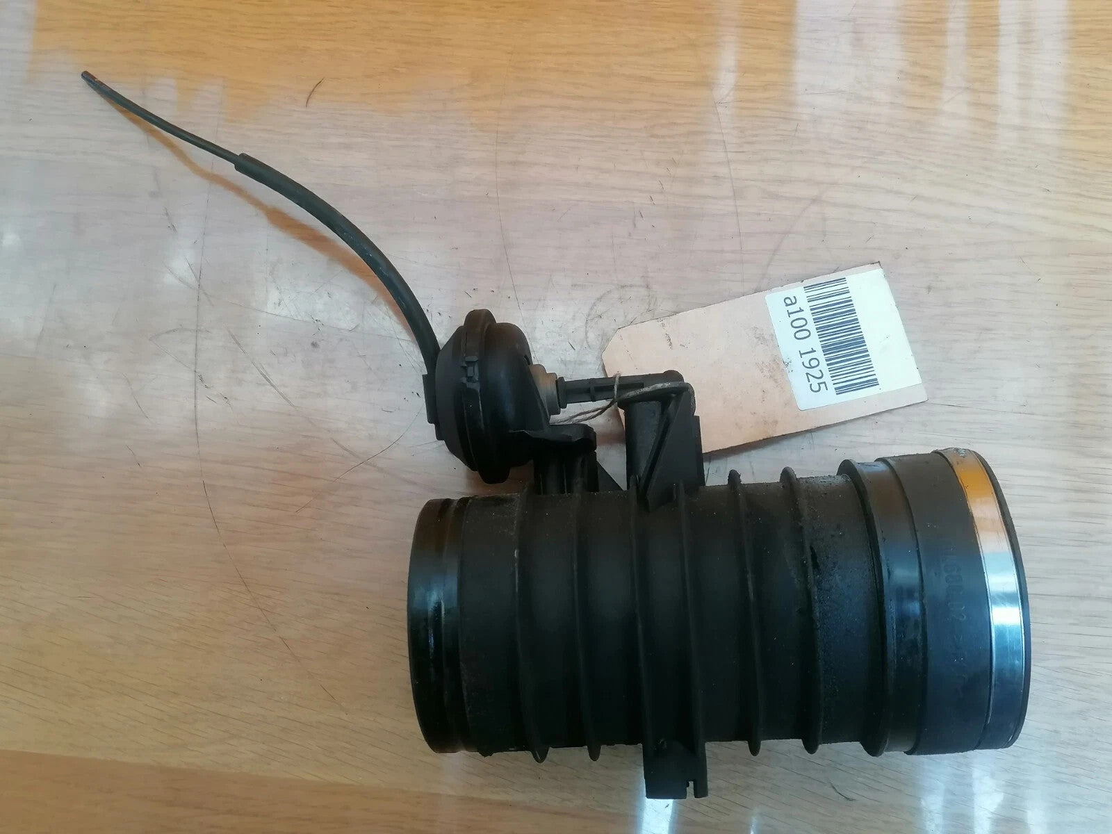 ebay-src:https://i.ebayimg.com/00/s/mtiwmfgxnjaw/z/860aaeswo41qfs2v/$_57.jpg