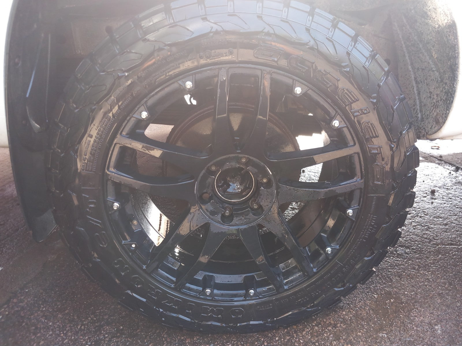 2017 Ford Ranger Wildtrak Alloy Wheel w/ Tyre Set 275/55 R20 Warranty A401 - Image 4