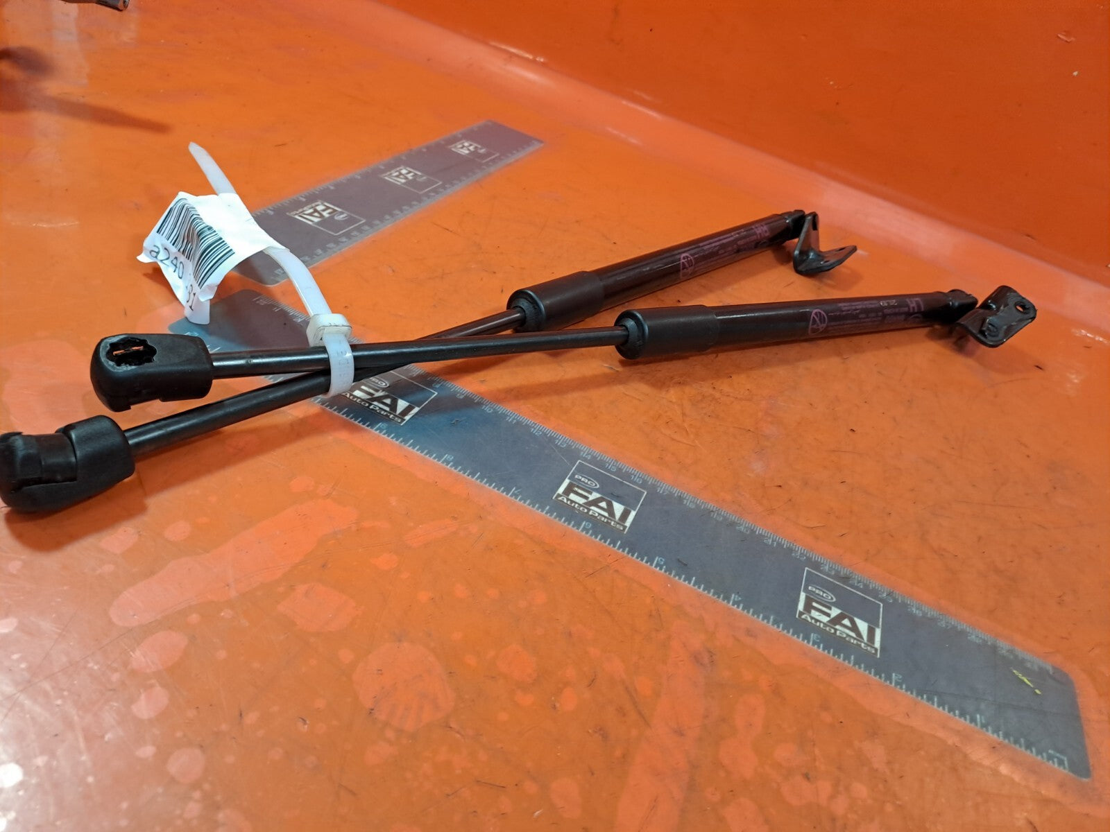 ✅2021 KIA STONIC GT-LINE 1.0P TAILGATE STRUTS PAIR + WARRANTY A240 - Image 2