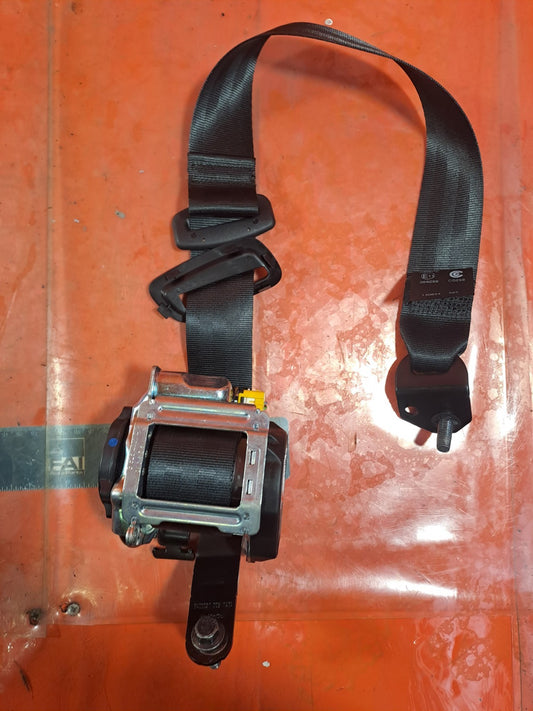 ✅FORD KUGA ST-LINE 2.5 PETROL 2025 REAR RIGHT SEAT BELT LV4BS611B68AGW Warranty - Image 2