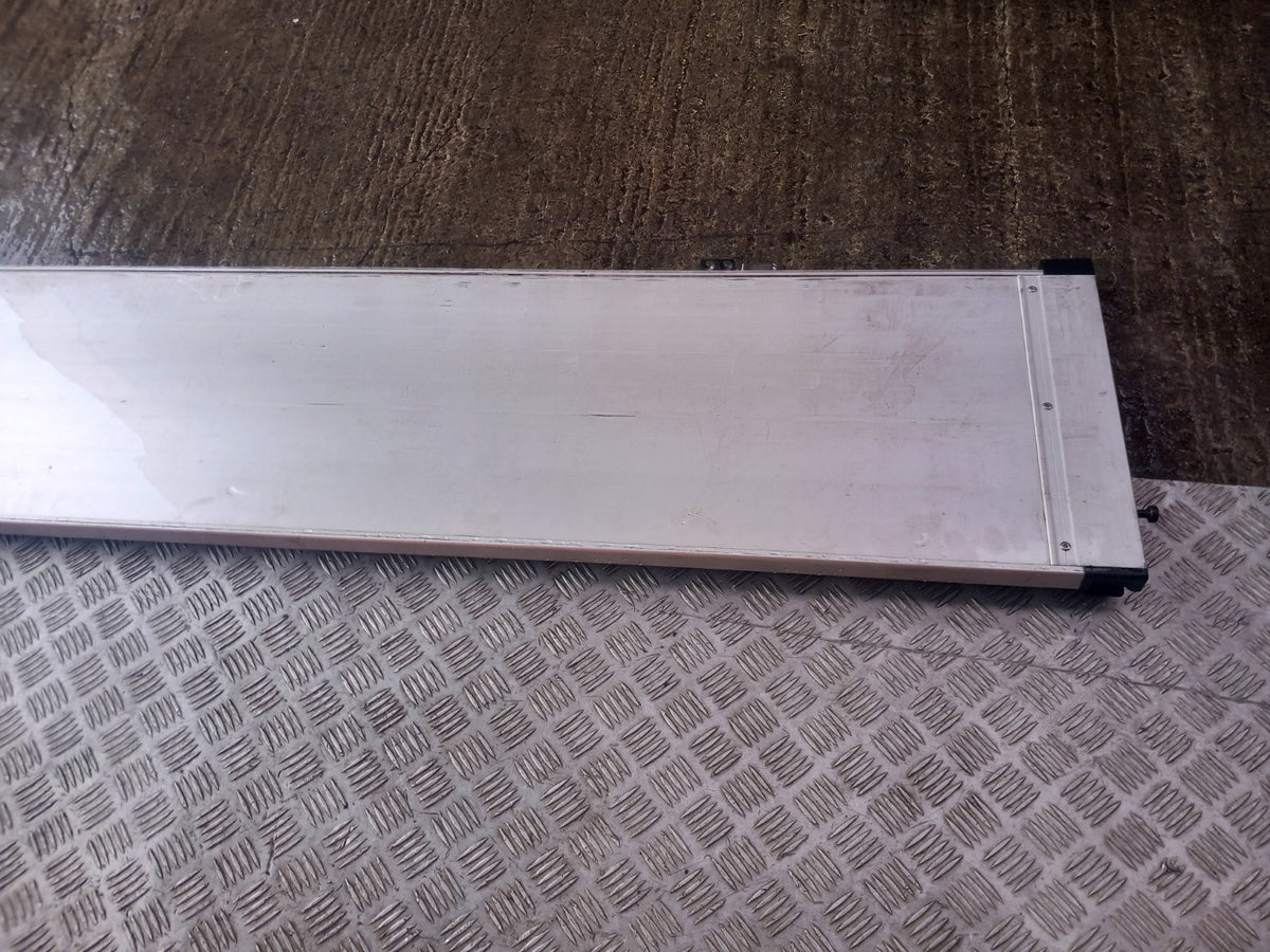 ebay-src:https://i.ebayimg.com/00/s/mtiwmfgxnjaw/z/7uuaaeswhmxqugpr/$_57.jpg
