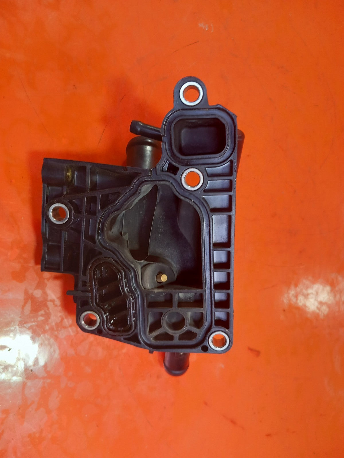 2023 Renault Captur II Thermostat Housing 110605RF1A Warranty A392 - Image 6