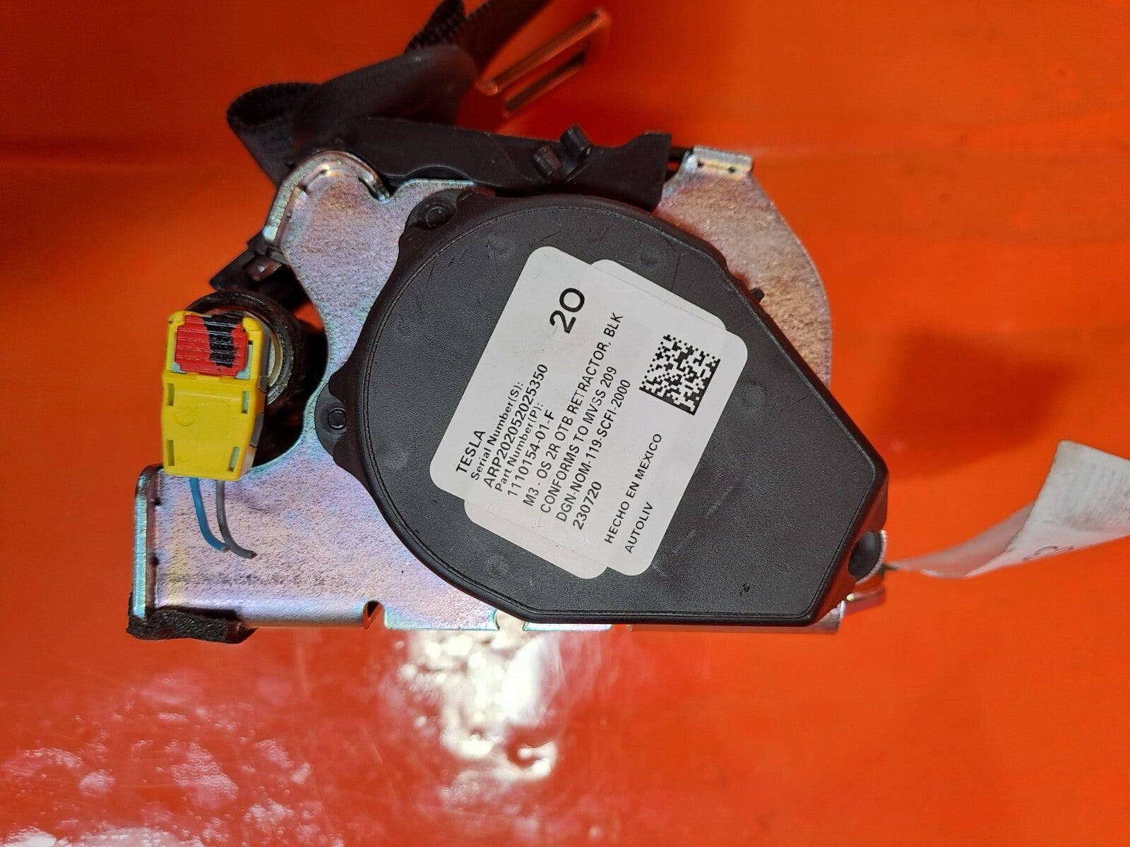 ✅Tesla Model 3 Long Range 2020 Rear Seat Belts 1110154-01-F Warranty A266 - Image 11