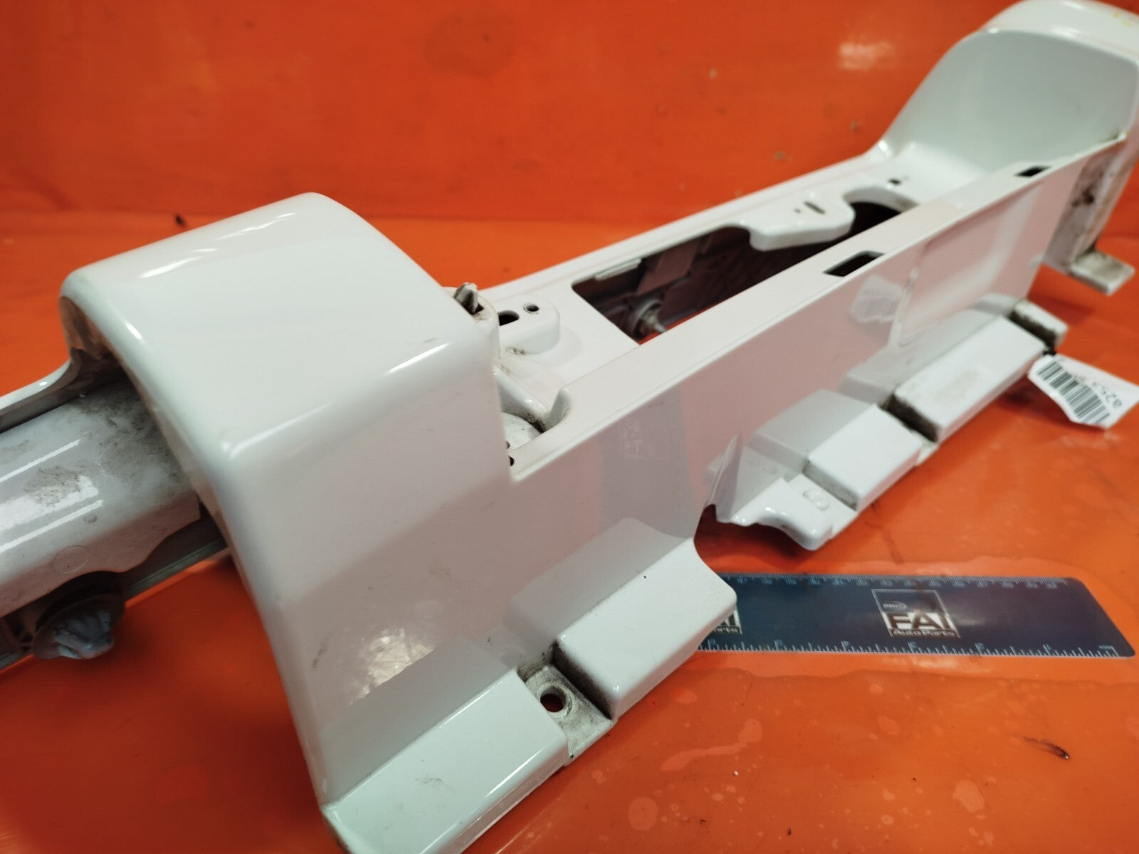 ebay-src:https://i.ebayimg.com/00/s/mtiwmfgxnjaw/z/hlmaaoswhalnydec/$_57.jpg