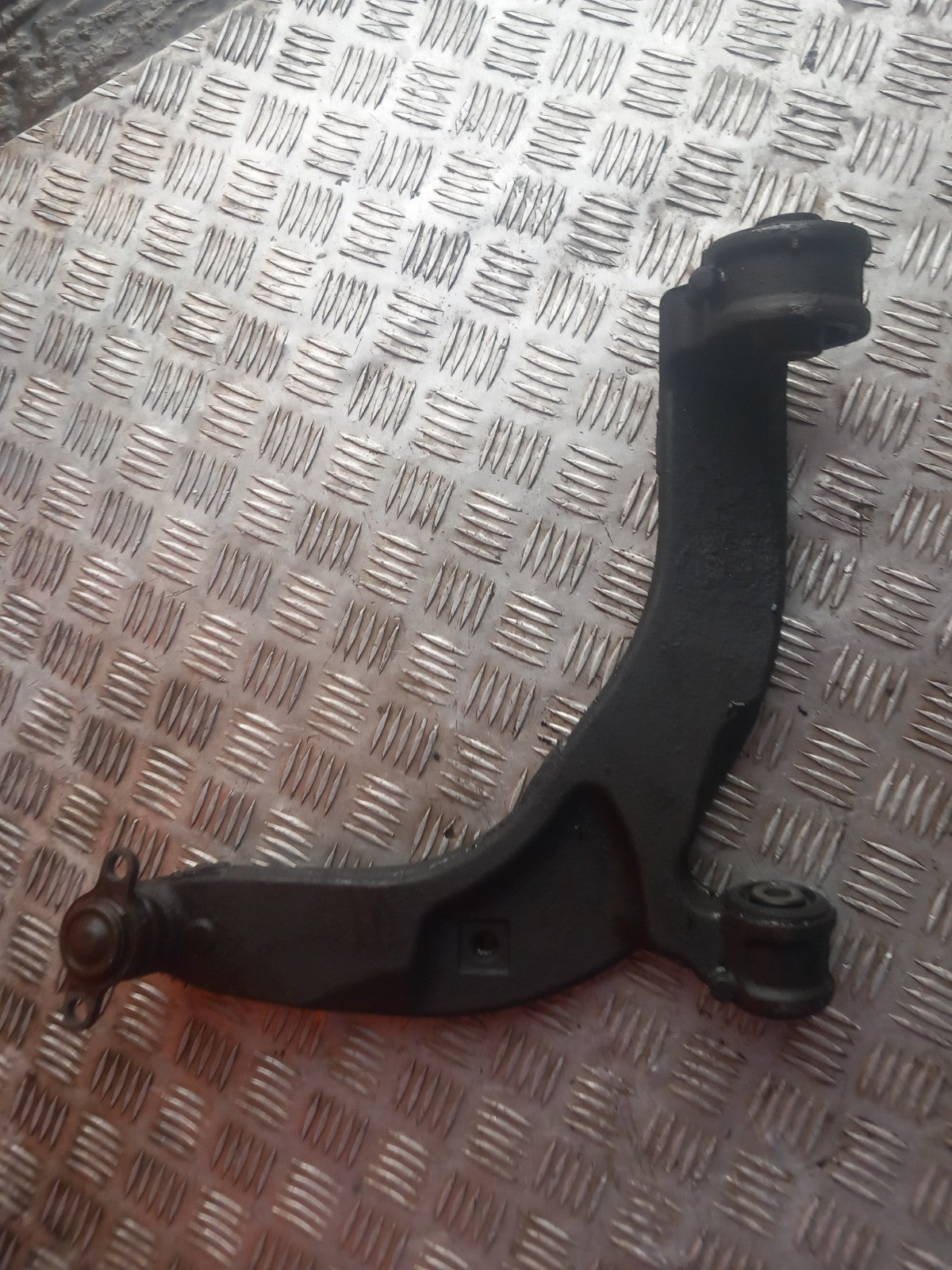 2021 VW Transporter T30 Front Right Lower Control Arm 7E0407166B Warranty A410 - Image 8
