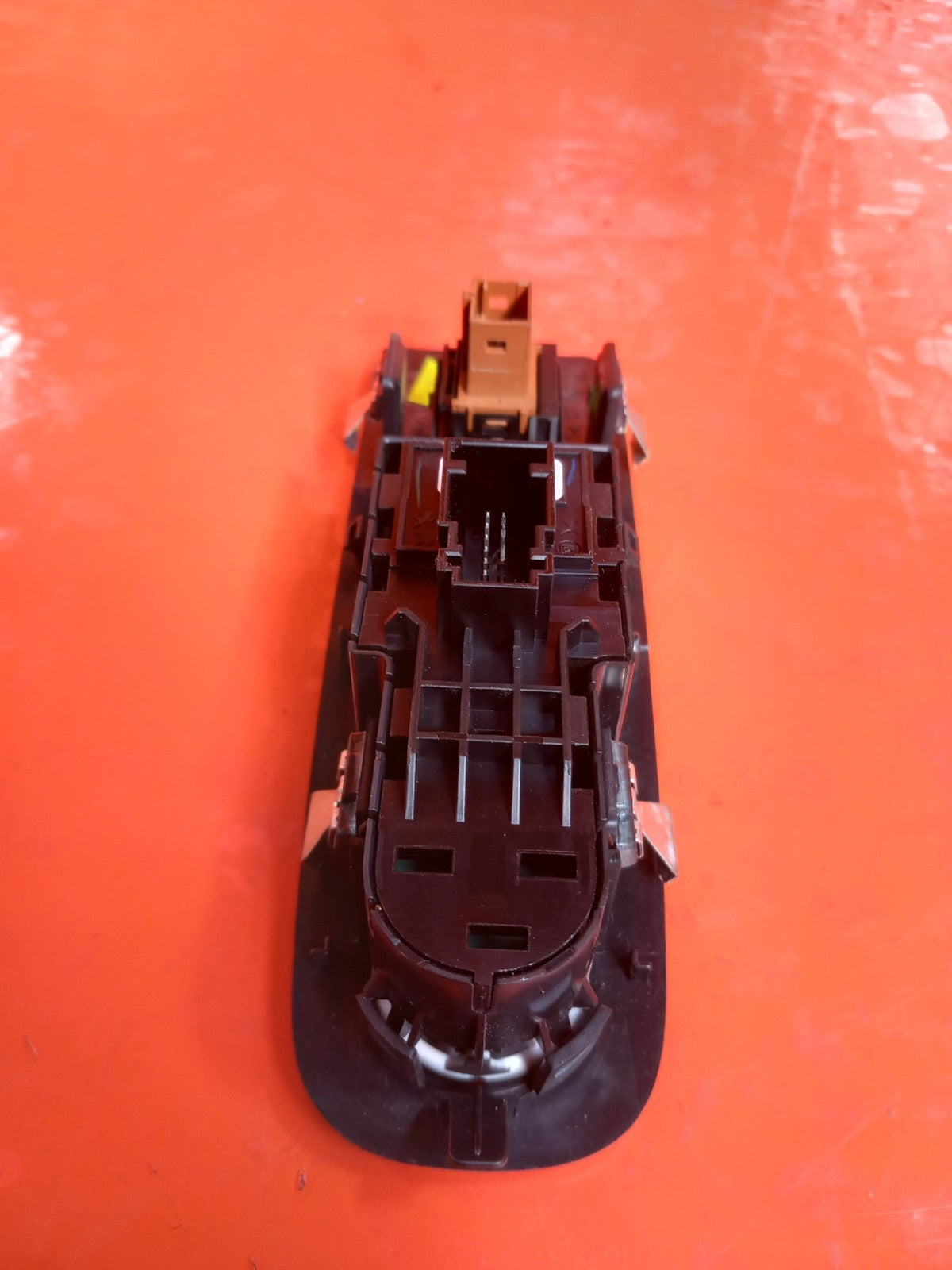Citroen Berlingo 650 1.5 Diesel 2021 Front Right Window Switch 98329368ZD A415 - Image 11