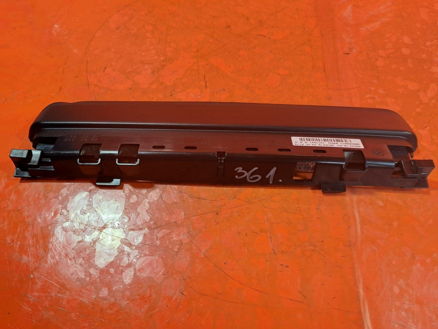 ✅BMW F22 218D SPORT 2.0 DIESEL 2015 REAR THIRD BRAKE LIGHT 7311541 Warranty A361 - Image 8