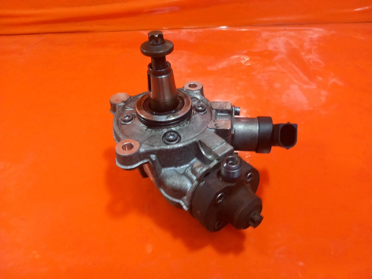 ebay-src:https://i.ebayimg.com/00/s/mtiwmfgxnjaw/z/xooaaesw4z1qp6xq/$_57.jpg