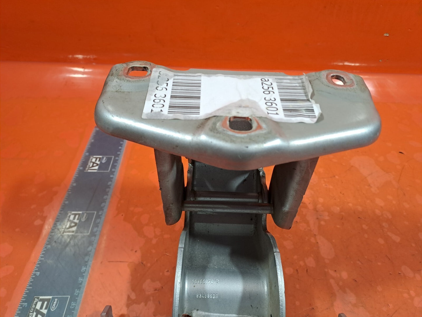 ✅Renault Trafic III Sl27 Sport 2016 1.6 Diesel Rear Left or Right Van Door Hinge - Image 5