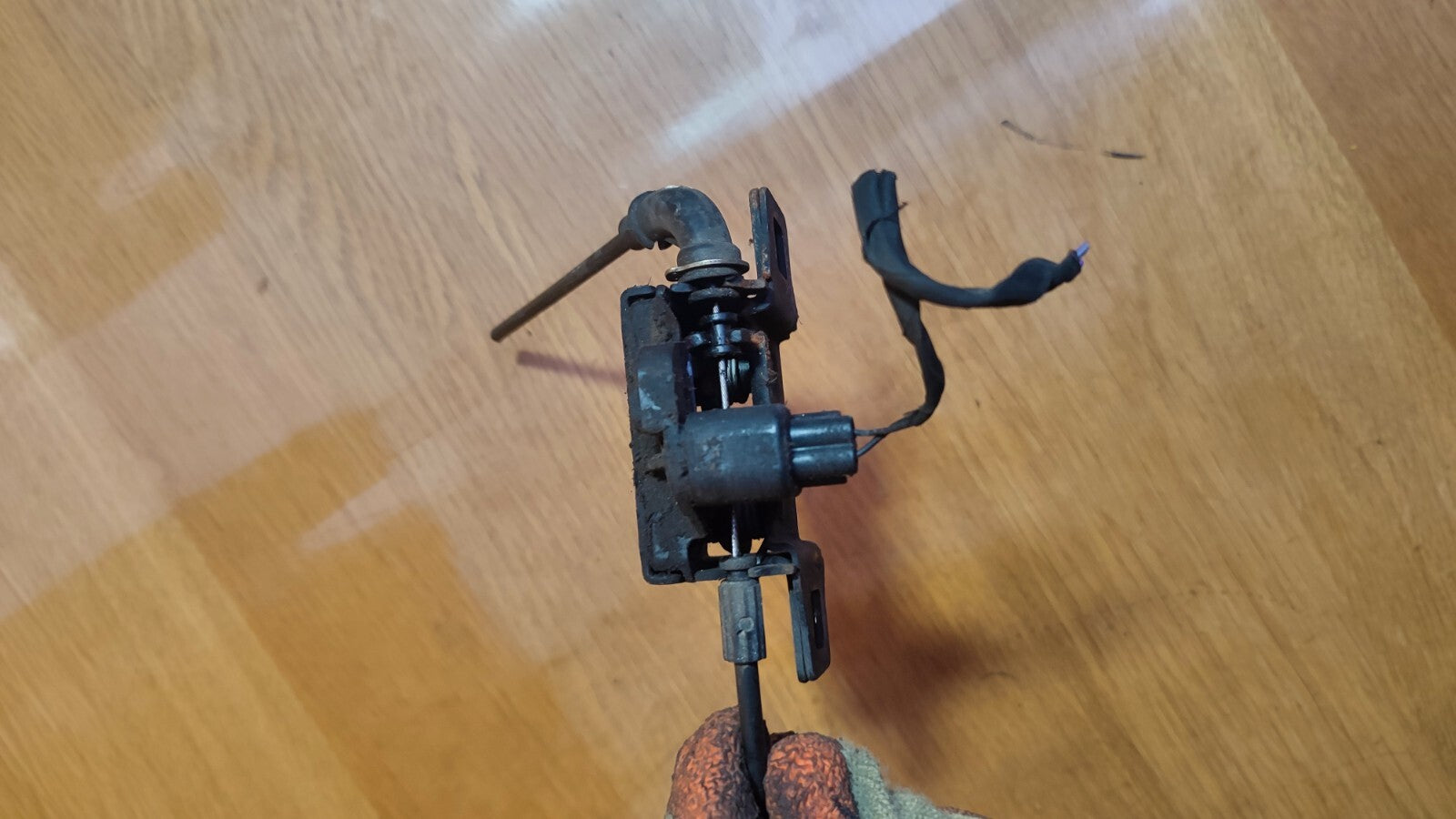 ebay-src:https://i.ebayimg.com/00/s/otawwde2mda=/z/ckwaaosw~p5lxvru/$_57.jpg