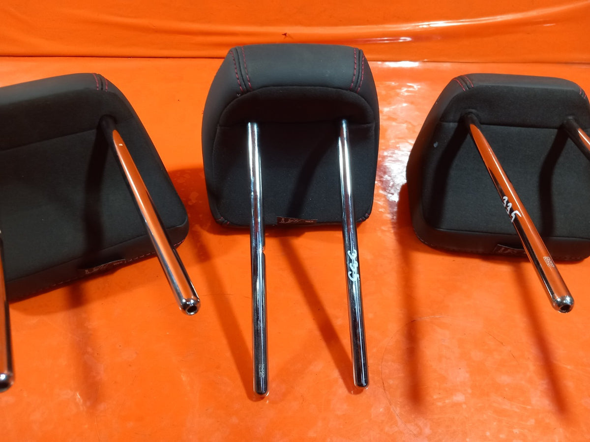 ebay-src:https://i.ebayimg.com/00/s/mtiwmfgxnjaw/z/dkuaaesw3odqxia7/$_57.jpg