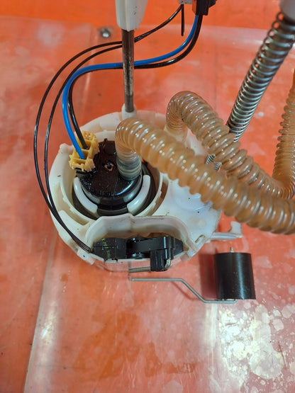 ✅2012 BMW 3 SERIES F30 FUEL PUMP SENDER UNIT 7243972 + WARRANTY A321 - Image 5