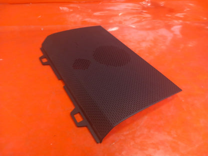 2025 Land Rover Defender L663 Dash Speaker Trim Cover L8B2-04454-AD A396 - Image 3