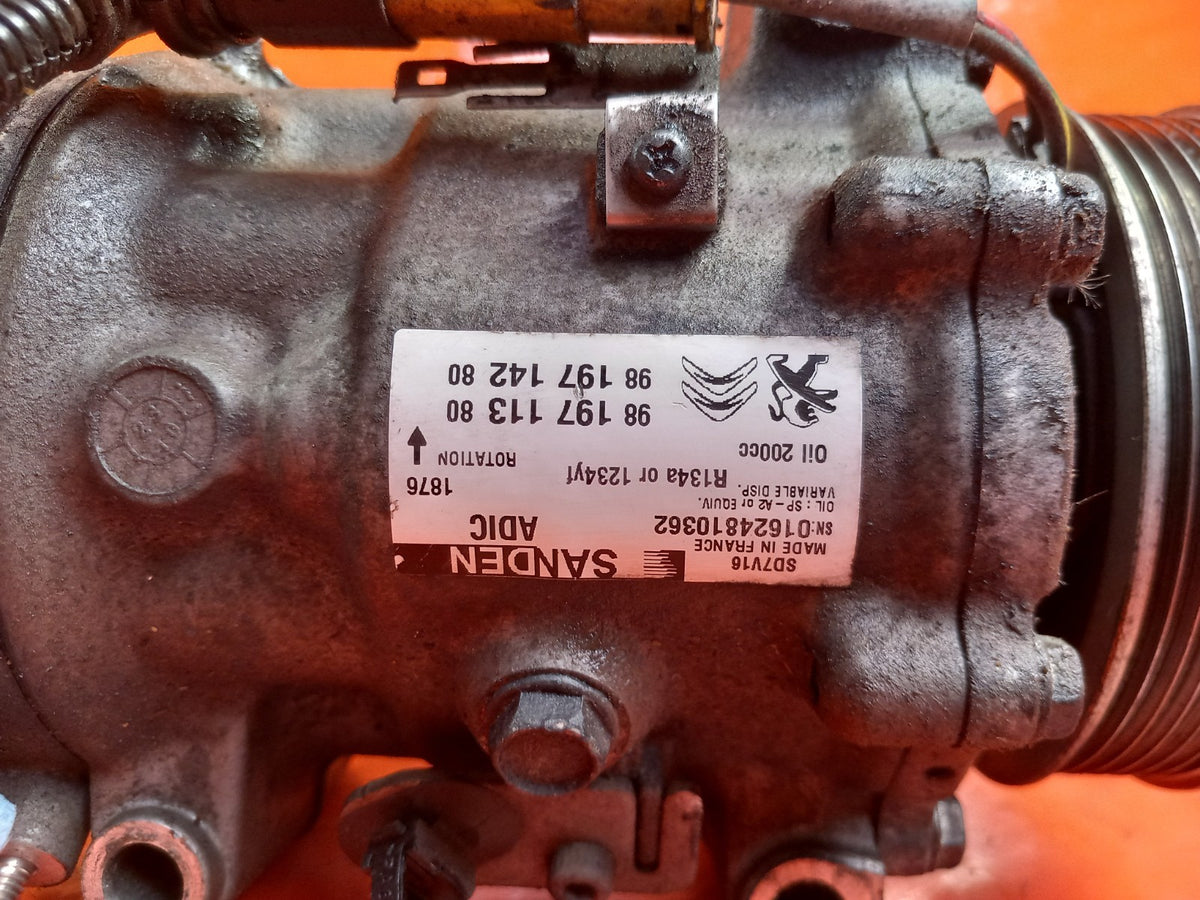 ebay-src:https://i.ebayimg.com/00/s/mtiwmfgxnjaw/z/zciaaeswijdqgxll/$_57.jpg