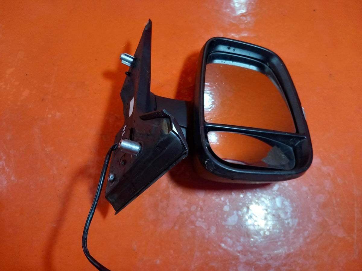 2023 Maxus Deliver 9 Front Right Wing Mirror Black 6 Pin Warranty A425 - Image 6