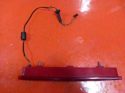 2018 Volvo V40 Rear Third Brake Stop Light 31385469 Warranty xAA - Image 4