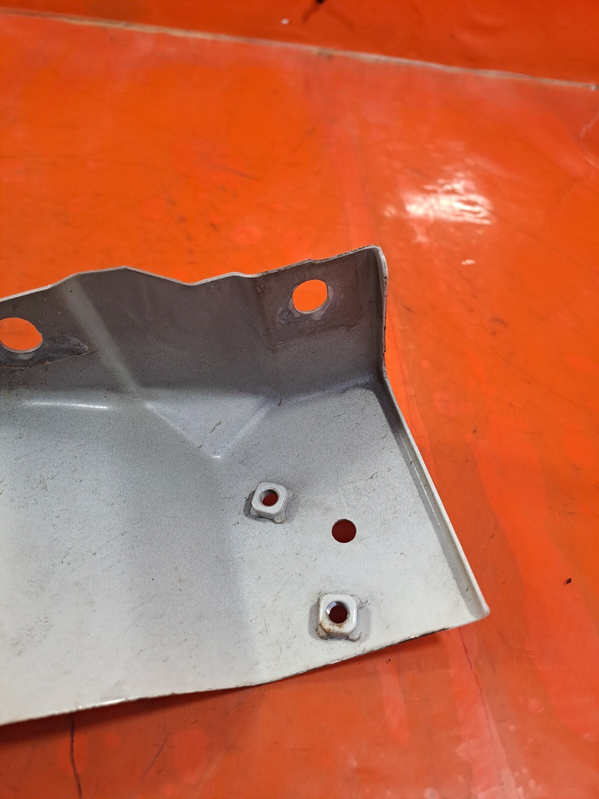 ✅2016 SSANGYONG TIVOLI ELX RIGHT WING BRACKET + WARRANTY A279 - Image 11