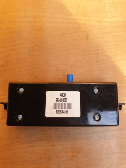 ebay-src:https://i.ebayimg.com/00/s/mtywmfgxmjaw/z/ymiaaoswi-pmpt0l/$_57.jpg