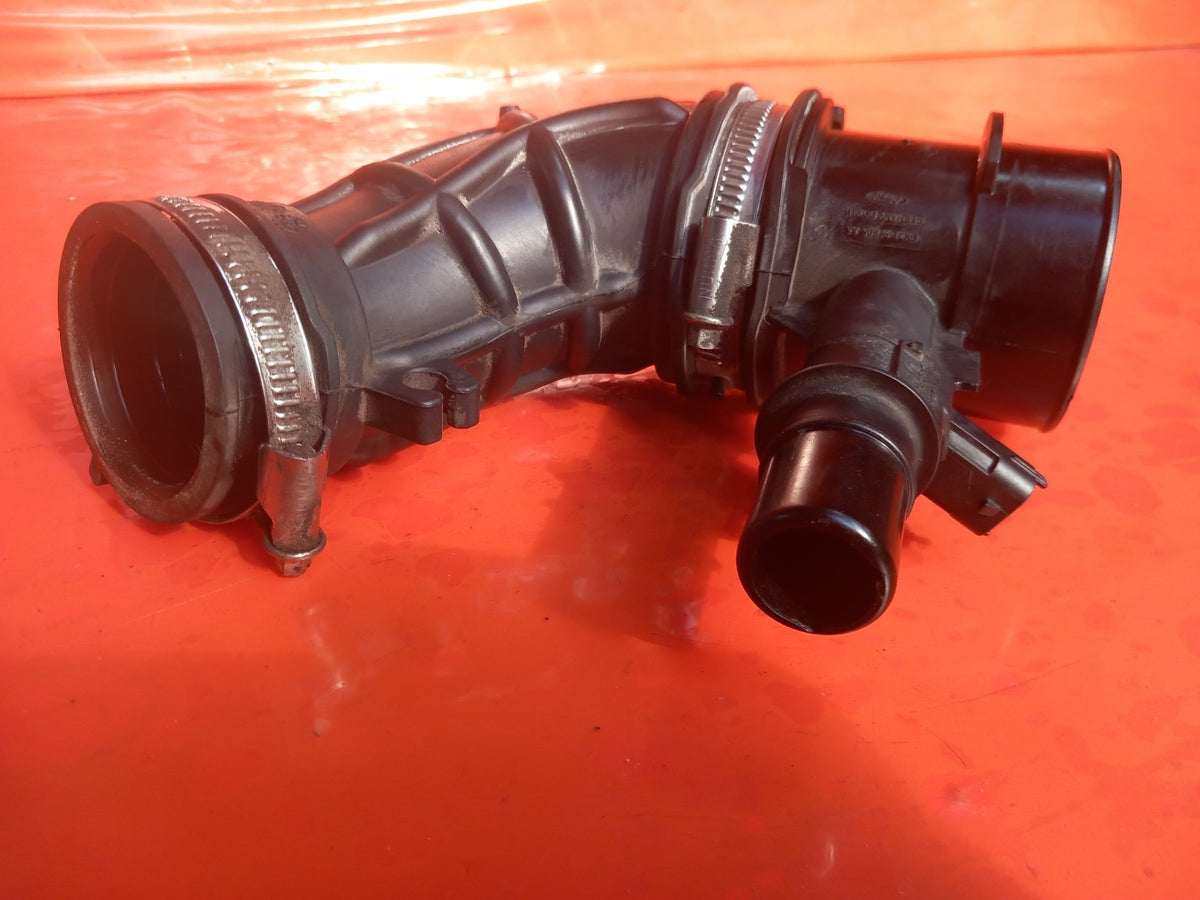 2016 Ford Transit Custom Air Intake Pipe GK21-9F805-AA Warranty A409 - Image 10