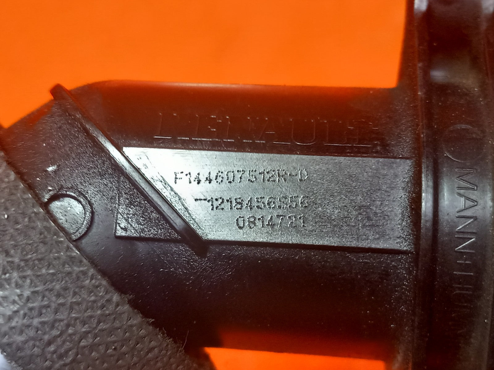 ebay-src:https://i.ebayimg.com/00/s/mtiwmfgxnjaw/z/5tcaaeswpwzqaars/$_57.jpg
