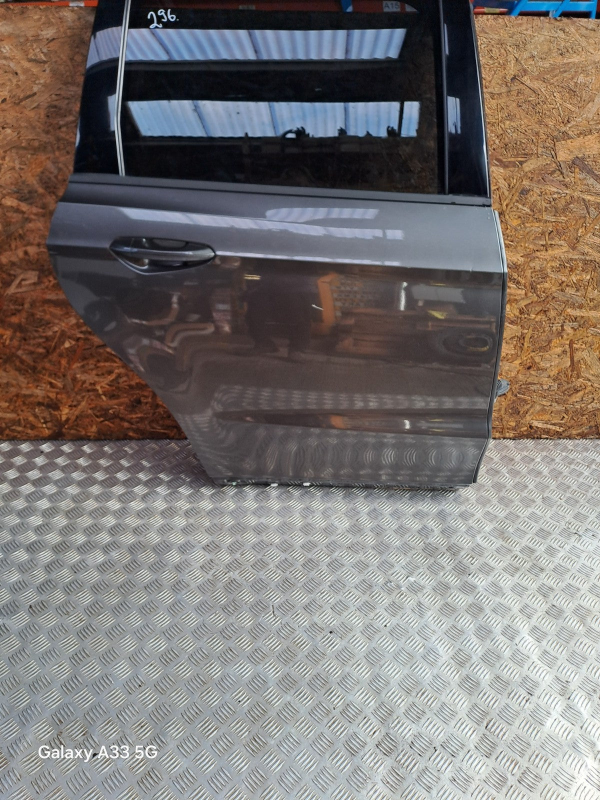 ebay-src:https://i.ebayimg.com/00/s/mtywmfgxmjaw/z/g70aaeswl2zo2rah/$_57.jpg