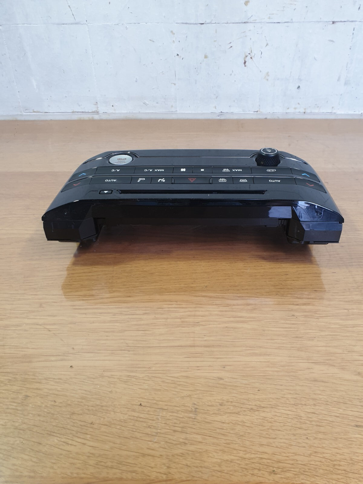 JAGUAR F-PACE X761 3.0 PETROL 2017 CLIMATE HEATER CONTROL PANEL JK83-18C858-YB - Image 12