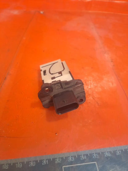 ✅2015 BMW 2 SERIES F22 M SPORT AIR FLOW MASS METER SENSOR MAF 8570107 + WARRANTY - Image 1
