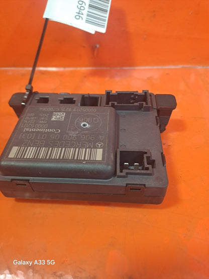 ✅Volkswagen Crafter CR35 2015 2.0 Diesel FRONT RIGHT DOOR CONTROL MODULE A275 - Image 9