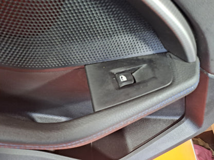 2023 BMW 1 Series F40 M Sport Front Left Door Card F011234 Warranty A151 - Image 12